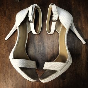 Sexy Michael kors strappy snakeskin heels